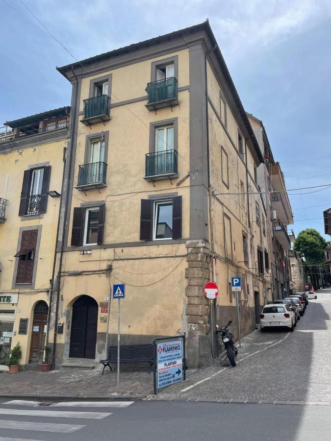 Appartamentino Di Corso Umberto Ronciglione  Luaran gambar