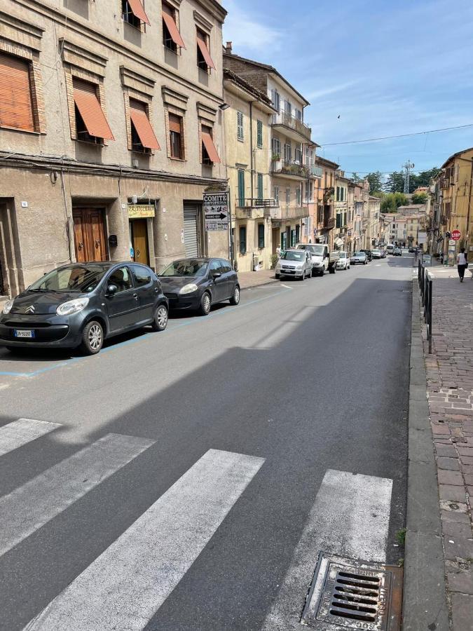 Appartamentino Di Corso Umberto Ronciglione  Luaran gambar